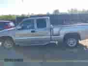2002 GMC Sierra 1500 SLE с VIN 2GTEC19T721257163, выставлен на аукционе IAAI как лот 42049468 с пробегом 274 249 миль миль и . История ставок и продаж доступна на DreamBid. Изображение 14.
