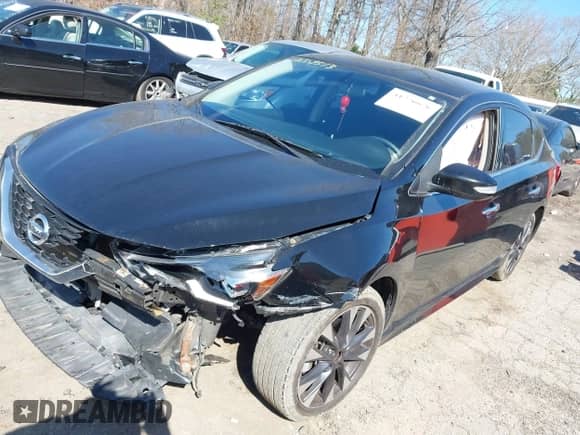 2017 Nissan Sentra SR z VIN 3N1AB7AP4HY346530, wystawiony jako IAAI lot #41776676 z przebiegiem 103 917 mil mil oraz . Historia ofert i sprzedaży dostępna na DreamBid. Obrazek 2.