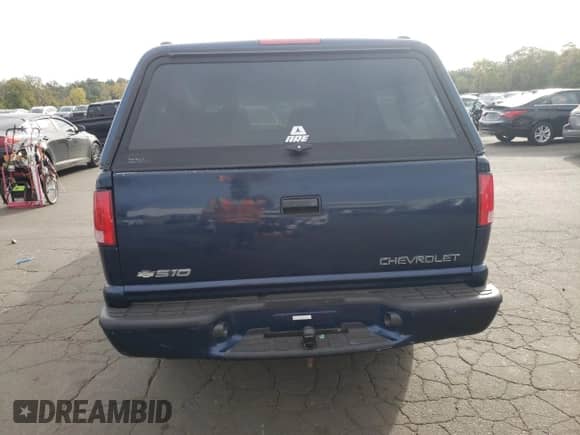 2003 Chevrolet S-10 LS с VIN 1GCDT13X53K125186, выставлен на аукционе Copart как лот 72440074 с пробегом Не указан миль и Списание • Salvage title. История ставок и продаж доступна на DreamBid. Изображение 6.