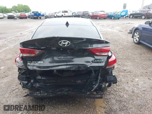 2017 Hyundai Elantra SE z VIN 5NPD84LF9HH022112, wystawiony jako IAAI lot #42243621 z przebiegiem 148 991 mil mil oraz . Historia ofert i sprzedaży dostępna na DreamBid. Obrazek 17.