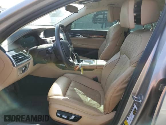 2022 BMW 7 Series 750i xDrive with VIN WBA7U2C08NCK23657, listed as a Copart auction lot 54202285 with 26,532 mi miles and Salvage title. Bid and sale history available at DreamBid. Image 7.