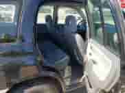 2003 Chevrolet Tracker с VIN 2CNBE13C736921273, выставлен на аукционе IAAI как лот 41453815 с пробегом 150 768 миль миль и . История ставок и продаж доступна на DreamBid. Изображение 8.