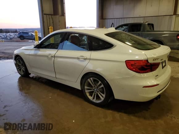 2018 BMW 3 Series 330i xDrive z VIN WBA8Z9C5XJG828289, wystawiony jako Copart lot #42535195 z przebiegiem 57 623 mil mil oraz Szkoda całkowita • Salvage title. Historia ofert i sprzedaży dostępna na DreamBid. Obrazek 2.