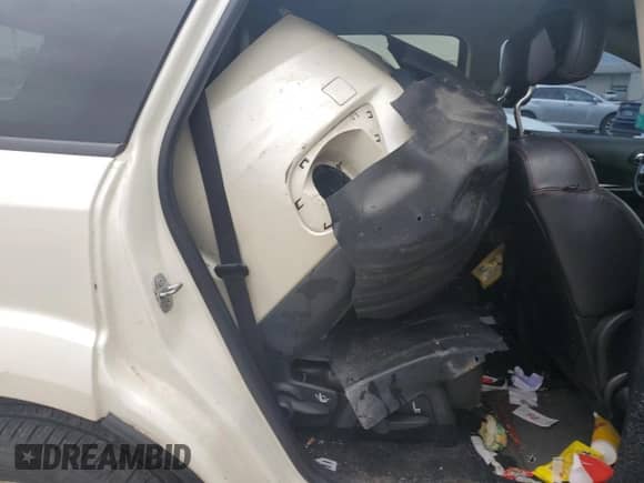 2014 Dodge Journey R/T with VIN 3C4PDCEGXET214465, listed as a Copart auction lot 69012615 with 206,291 mi miles and Salvage title. Bid and sale history available at DreamBid. Image 13.