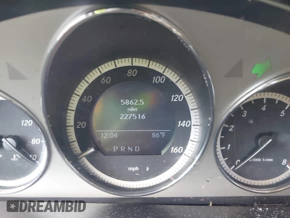 2009 Mercedes-Benz C 300 Sport с VIN WDDGF54X49F225037, выставлен на аукционе IAAI как лот 43177105 с пробегом 227 516 миль миль и . История ставок и продаж доступна на DreamBid. Изображение 7.