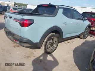 2024 Hyundai Santa Cruz Limited z VIN 5NTJEDAF9RH080030, wystawiony jako IAAI lot #43289374 z przebiegiem 10 767 mil mil oraz . Historia ofert i sprzedaży dostępna na DreamBid. Obrazek 4.