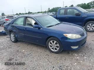 2006 Toyota Camry STD with VIN 4T1BE30K86U162436, listed as a IAAI auction lot 42633957 with 156,605 mi miles and . Bid and sale history available at DreamBid. Image 1.