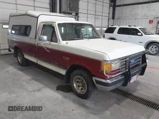 1990 Ford F-150 с VIN 1FTDF15Y0LKA64682, выставлен на аукционе IAAI как лот 42869653 с пробегом 93 381 миль миль и . История ставок и продаж доступна на DreamBid. Изображение 1.