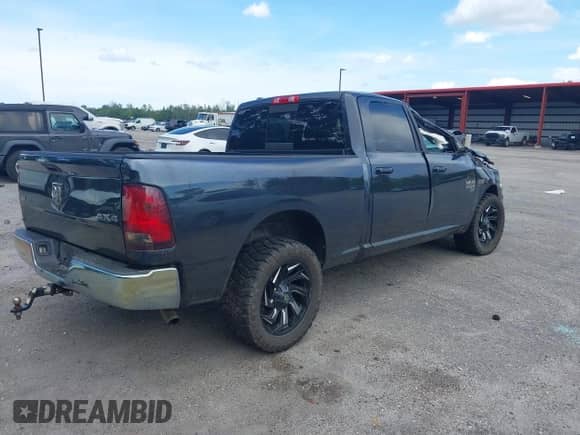 2019 Ram 1500 Big Horn z VIN 1C6RR7TT6KS596984, wystawiony jako IAAI lot #42678677 z przebiegiem 35 666 mil mil oraz . Historia ofert i sprzedaży dostępna na DreamBid. Obrazek 4.