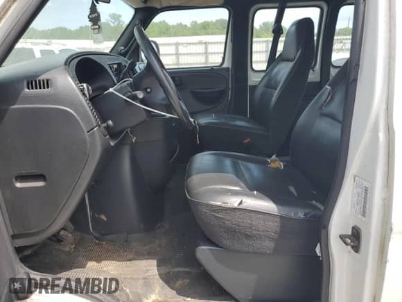 2002 Dodge Passenger with VIN 2B5WB35Z52K124143, listed as a Copart auction lot 63028105 with 146,799 mi miles and Salvage title. Bid and sale history available at DreamBid. Image 7.