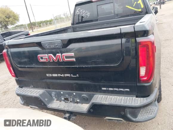 2020 GMC Sierra 1500 Denali z VIN 3GTU9FED7LG164867, wystawiony jako IAAI lot #41073863 z przebiegiem 87 585 mil mil oraz . Historia ofert i sprzedaży dostępna na DreamBid. Obrazek 16.