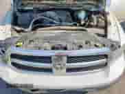 2019 Ram 1500 Tradesman z VIN 1C6RR6FT4KS671896, wystawiony jako Copart lot #69393855 z przebiegiem 178 423 mil mil oraz Szkoda całkowita • Salvage title. Historia ofert i sprzedaży dostępna na DreamBid. Obrazek 11.