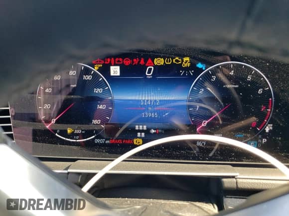 2024 Mercedes-Benz GLS 580 z VIN 4JGFF8FE5RB229832, wystawiony jako Copart lot #57963595 z przebiegiem 13 965 mil mil oraz Szkoda całkowita • Salvage title. Historia ofert i sprzedaży dostępna na DreamBid. Obrazek 9.