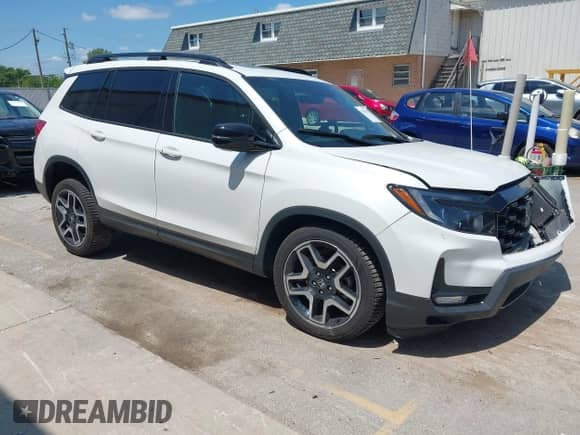 2022 Honda Passport Elite with VIN 5FNYF8H09NB018378, listed as a IAAI auction lot 42767093 with 39,264 mi miles and . Bid and sale history available at DreamBid. Image 1.
