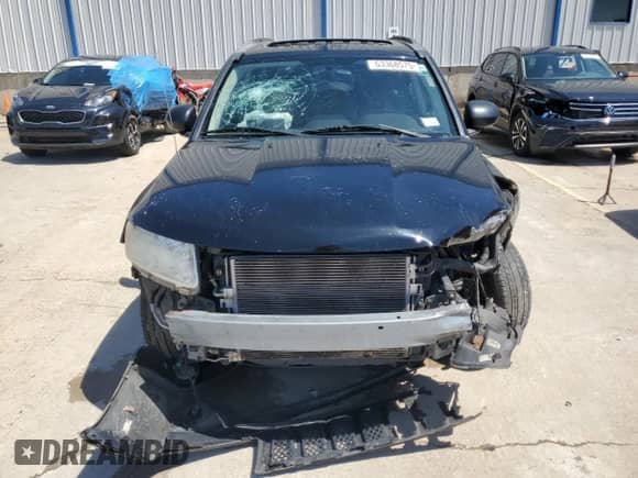 2012 Jeep Compass Limited с VIN 1C4NJCCB6CD651776, выставлен на аукционе Copart как лот 63368575 с пробегом 156 534 миль миль и Списание • Salvage title. История ставок и продаж доступна на DreamBid. Изображение 5.
