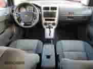 2009 Dodge Caliber SXT с VIN 1B3HB48A09D131986, выставлен на аукционе Copart как лот 74831314 с пробегом 133 013 миль миль и Списание • Salvage title. История ставок и продаж доступна на DreamBid. Изображение 8.