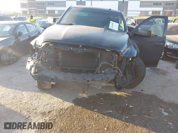 2015 Ram 1500 Express с VIN 3C6RR6KT9FG637715, выставлен на аукционе IAAI как лот 43493269 с пробегом 139 487 миль миль и . История ставок и продаж доступна на DreamBid. Изображение 6.