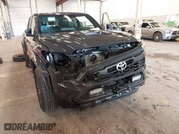 2024 Toyota Tacoma SR5 with VIN 3TMLB5JN9RM067351, listed as a IAAI auction lot 41529043 with 3,054 mi miles and . Bid and sale history available at DreamBid. Image 19.