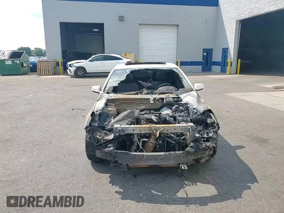 2013 Chevrolet Malibu LTZ с VIN 1G11J5SX7DF182476, выставлен на аукционе Copart как лот 68521625 с пробегом Не указан миль и На запчасти • Non repairable. История ставок и продаж доступна на DreamBid. Изображение 13.