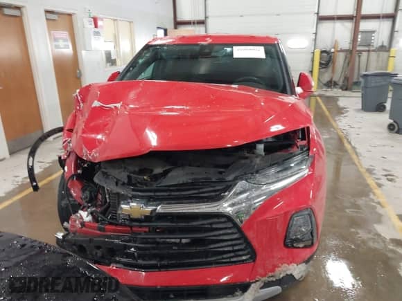 2021 Chevrolet Blazer LT с VIN 3GNKBHRS4MS520813, выставлен на аукционе IAAI как лот 41095904 с пробегом 85 184 миль миль и . История ставок и продаж доступна на DreamBid. Изображение 12.