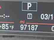 2014 BMW 4 Series 435i xDrive z VIN WBA3R5C59EK186119, wystawiony jako IAAI lot #41968020 z przebiegiem 97 187 mil mil oraz . Historia ofert i sprzedaży dostępna na DreamBid. Obrazek 16.