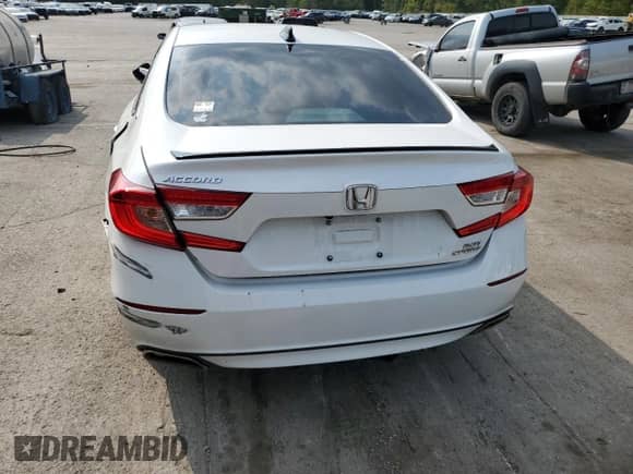 2021 Honda Accord Sport with VIN 1HGCV2F34MA027019, listed as a Copart auction lot 71133425 with 58,575 mi miles and Salvage title. Bid and sale history available at DreamBid. Image 6.