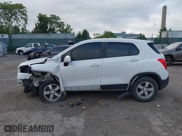 2016 Chevrolet Trax LS с VIN 3GNCJNSB7GL239345, выставлен на аукционе IAAI как лот 42719056 с пробегом 129 248 миль миль и . История ставок и продаж доступна на DreamBid. Изображение 13.