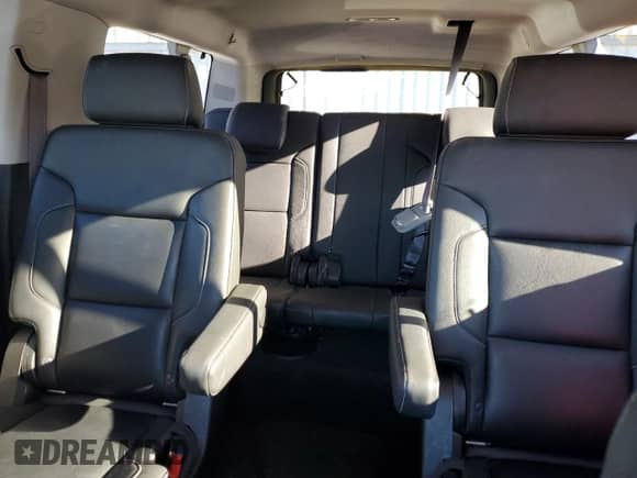 2017 Chevrolet Suburban LT с VIN 1GNSKHKC4HR381164, выставлен на аукционе Copart как лот 82713085 с пробегом 220 575 миль миль и Чистый • Clean title. История ставок и продаж доступна на DreamBid. Изображение 10.