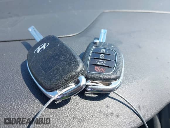 2018 Hyundai Tucson SEL с VIN KM8J33A4XJU735721, выставлен на аукционе IAAI как лот 43198971 с пробегом 78 240 миль миль и . История ставок и продаж доступна на DreamBid. Изображение 11.