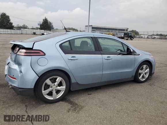 2014 Chevrolet Volt with VIN 1G1RB6E47EU129796, listed as a Copart auction lot 81775305 with 151,299 mi miles and Salvage title. Bid and sale history available at DreamBid. Image 3.
