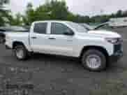 2024 Chevrolet Colorado 4WD Work Truck с VIN 1GCPTBEK2R1274089, выставлен на аукционе Copart как лот 61607945 с пробегом 23 957 миль миль и Списание • Salvage title. История ставок и продаж доступна на DreamBid. Изображение 4.