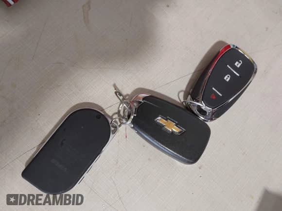 2021 Chevrolet Equinox LS z VIN 3GNAXSEV1MS107936, wystawiony jako IAAI lot #42351652 z przebiegiem 83 839 mil mil oraz . Historia ofert i sprzedaży dostępna na DreamBid. Obrazek 11.