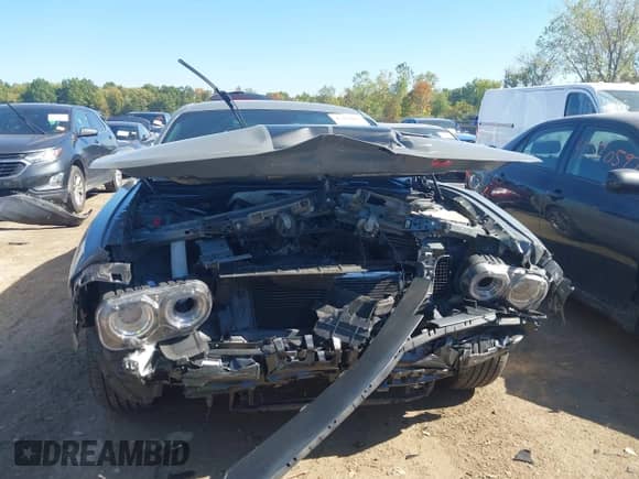 2019 Dodge Challenger SXT with VIN 2C3CDZGG8KH690365, listed as a IAAI auction lot 43363015 with 132,431 mi miles and . Bid and sale history available at DreamBid. Image 12.