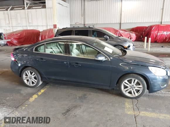 2013 Volvo S60 T5 с VIN YV1612FH9D2184973, выставлен на аукционе IAAI как лот 43136800 с пробегом 106 699 миль миль и . История ставок и продаж доступна на DreamBid. Изображение 13.