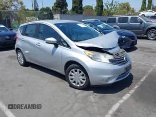 2015 Nissan Note SV z VIN 3N1CE2CP1FL383934, wystawiony jako IAAI lot #43006637 z przebiegiem 97 079 mil mil oraz . Historia ofert i sprzedaży dostępna na DreamBid. Obrazek 1.