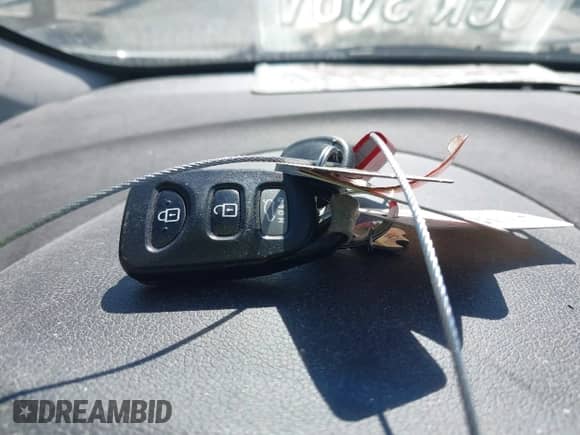 2014 Hyundai Elantra SE with VIN KMHDH4AE8EU085225, listed as a IAAI auction lot 43478032 with 118,997 mi miles and . Bid and sale history available at DreamBid. Image 11.