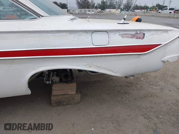 1961 Chevrolet Impala с VIN 0000011837S211852, выставлен на аукционе IAAI как лот 41881198 с пробегом Не указан миль и . История ставок и продаж доступна на DreamBid. Изображение 12.