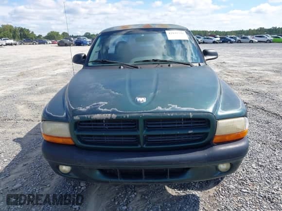 2000 Dodge Dakota with VIN 1B7FL26N0YS551920, listed as a IAAI auction lot 42937737 with 250,459 mi miles and . Bid and sale history available at DreamBid. Image 6.