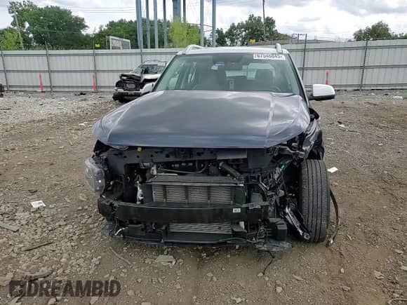 2025 Hyundai Venue Limited с VIN KMHRC8A35SU354528, выставлен на аукционе Copart как лот 67546845 с пробегом 6 482 миль миль и Списание • Salvage title. История ставок и продаж доступна на DreamBid. Изображение 15.