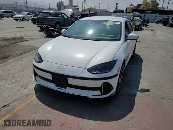 2023 Hyundai Ioniq 6 SEL z VIN KMHM34AAXPA022997, wystawiony jako Copart lot #62491415 z przebiegiem 39 148 mil mil oraz Szkoda całkowita • Salvage title. Historia ofert i sprzedaży dostępna na DreamBid. Obrazek 13.