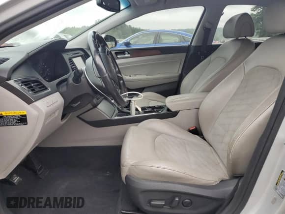 2015 Hyundai Sonata Limited z VIN 5NPE34AF5FH105748, wystawiony jako Copart lot #69727465 z przebiegiem 181 777 mil mil oraz Szkoda całkowita • Salvage title. Historia ofert i sprzedaży dostępna na DreamBid. Obrazek 7.