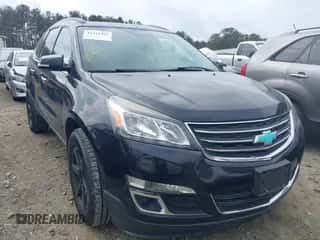 2014 Chevrolet Traverse LT z VIN 1GNKVGKD5EJ183522, wystawiony jako IAAI lot #41512263 z przebiegiem 141 713 mil mil oraz . Historia ofert i sprzedaży dostępna na DreamBid. Obrazek 1.