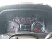 2018 GMC Sierra 1500 SLT z VIN 3GTU2NEC1JG470434, wystawiony jako IAAI lot #43335361 z przebiegiem 79 283 mil mil oraz . Historia ofert i sprzedaży dostępna na DreamBid. Obrazek 7.