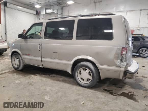 2002 Chevrolet Astro с VIN 1GNEL19X42B135175, выставлен на аукционе Copart как лот 42027385 с пробегом 171 009 миль миль и На запчасти • Non repairable. История ставок и продаж доступна на DreamBid. Изображение 2.