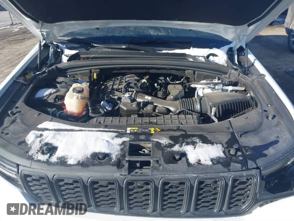 2023 Jeep Grand Cherokee Altitude with VIN 1C4RJKAG7P8885255, listed as a IAAI auction lot 41405705 with 13,840 mi miles and . Bid and sale history available at DreamBid. Image 10.