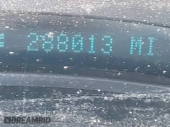 2005 Chevrolet Avalanche LS with VIN 3GNEK12Z55G214137, listed as a IAAI auction lot 43455918 with 288,013 mi miles and . Bid and sale history available at DreamBid. Image 12.