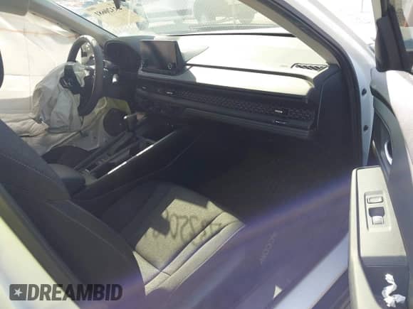 2024 Honda Accord EX с VIN 1HGCY1F33RA075684, выставлен на аукционе IAAI как лот 43320681 с пробегом 13 128 миль миль и . История ставок и продаж доступна на DreamBid. Изображение 5.