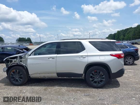 2020 Chevrolet Traverse RS с VIN 1GNERJKW2LJ270601, выставлен на аукционе IAAI как лот 39949396 с пробегом 52 576 миль миль и . История ставок и продаж доступна на DreamBid. Изображение 15.