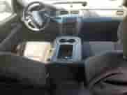 2011 Chevrolet Tahoe Commercial z VIN 1GNLC2E03BR280821, wystawiony jako Copart lot #55239215 z przebiegiem 325 861 mil mil oraz Szkoda całkowita • Salvage title. Historia ofert i sprzedaży dostępna na DreamBid. Obrazek 8.