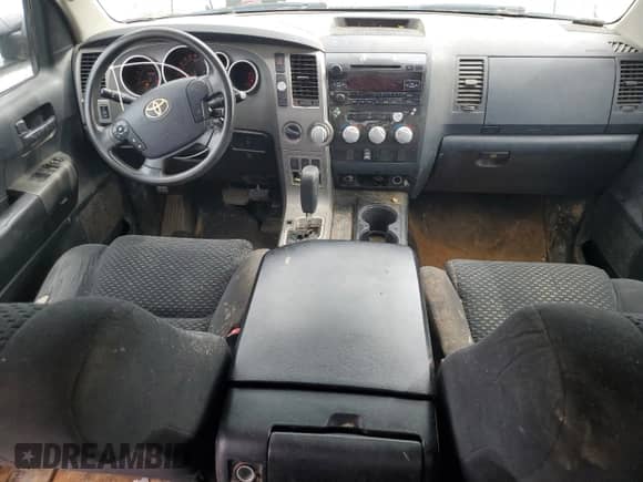 2010 Toyota Tundra с VIN 5TFUY5F18AX154990, выставлен на аукционе Copart как лот 82358065 с пробегом 292 085 миль миль и Чистый • Clean title. История ставок и продаж доступна на DreamBid. Изображение 8.